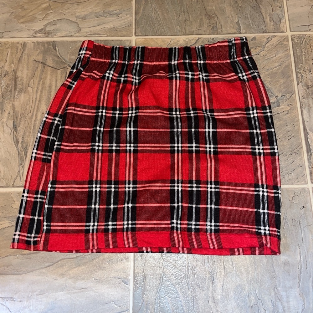 Red plaid skirt